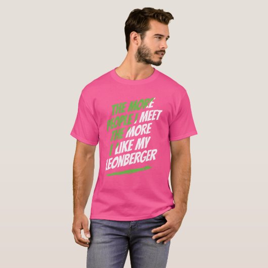 レオンバーガーおもしろい犬恋人に会う人々 Tシャツ (正面フル)