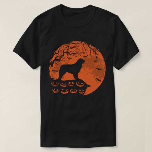 レオンベルガーとムーンハロウィーン犬の恋人のギフト Tシャツ (デザイン正面)