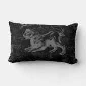 レオ星座ヘベリアス1690年7月23日威厳がある- 22 ランバークッション (裏面)