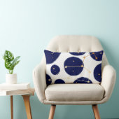 レオ〔占星術の〕十二宮図ネイビー水玉模様&金ゴールドデザイン ランバークッション (椅子)