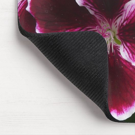 レガルゼラニウムフラワーズマエレガントルーンフローラルガ マウスパッド (コーナー)