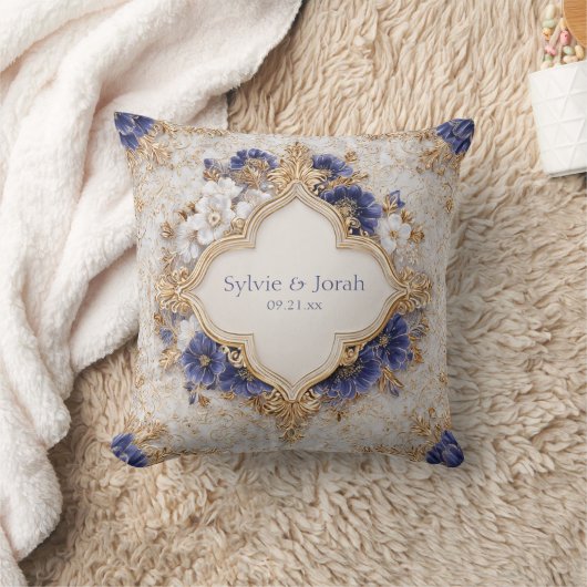 レガルブルービクトリアンと金ゴールドフローラエレガンス クッション (ブランケット)