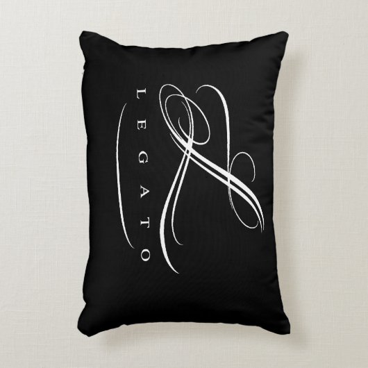 レガートのアクセントの枕(黒いw/whiteのロゴ) アクセントクッション (正面(垂直))