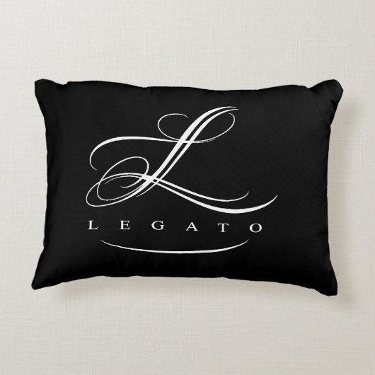レガートのアクセントの枕(黒いw/whiteのロゴ) アクセントクッション (裏面)