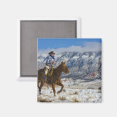 レザーチャップを着た馬のカウボーイ マグネット (正面/裏面)