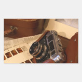 レザーブラウンケースのヴィンテージアナログカメラ 長方形シール (正面)