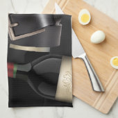 レザーベルト&ワインボトル2025カレンダー キッチンタオル (四つ折り)