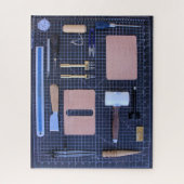 レザーワーキングツールキット – 16x20 - 520個。 ジグソーパズル (縦)