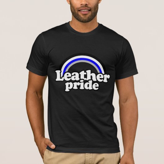 レザー・プライド・フラッグ Tシャツ (正面)