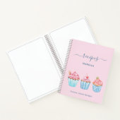 レシピ赤面ピンクベーキングブルーカップケーキ名 ノートブック (内部)