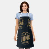 レジェンド生まれは6月のオリジナル品質 エプロン (着用した状態)