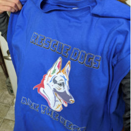 レスキューは最高 - ドイツ牧羊犬 トライブレンドTシャツ