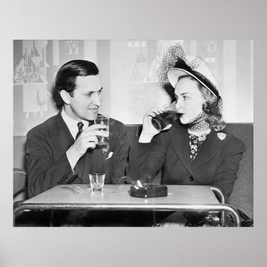 レストランで一緒に座っているカップル ポスター (正面)