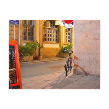 レストラン外のメニュー、自転車、シャドー・フランス