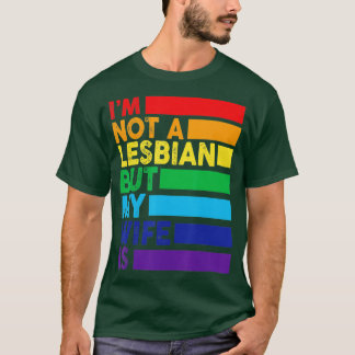 レズビアンじゃなくて妻はLGBTレインボーおもしろいだ Tシャツ