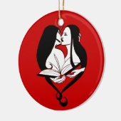 レズビアンのロマンスの赤く及び白い セラミックオーナメント (左)