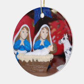 レズビアンの出生: 愛は神聖な家族を作ります セラミックオーナメント (左)