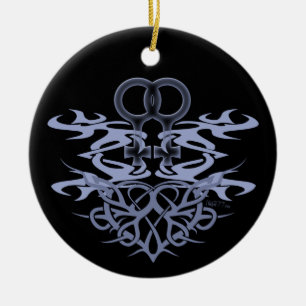 レズビアンの種族のハートのカスタムのオーナメント セラミックオーナメント