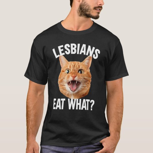 レズビアンはLGBT猫が食べるもの Tシャツ (正面)