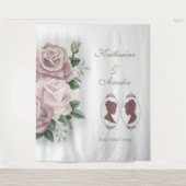 レズビアンブリーズリージェンシーピンクローズ タペストリー (正面)