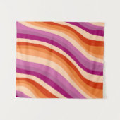 レズビアンプライドハンドメイドカラフルピンクストライプ タペストリー (正面(横))