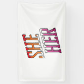 レズビアン代名詞 She Her 横断幕 (縦)