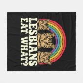 レズビ食べア人WhatヴィンテージLGBTプライド月ミーム フリースブランケット (正面(横))