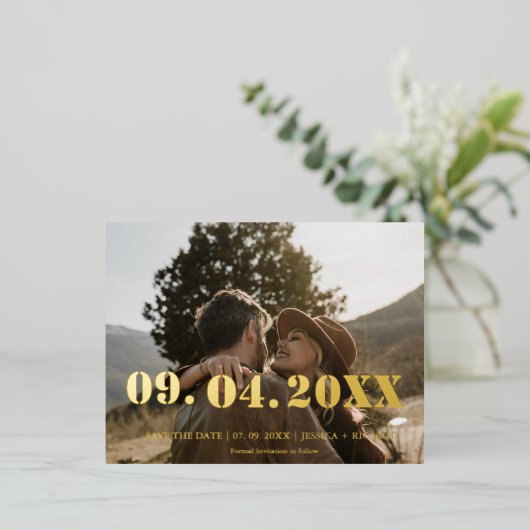 レタエレガントーはっきりしたフォトウェディング日付を保存 箔招待状ポストカード (立ち正面)