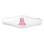 レターピンクのアリゲーター付きガールズ セラミック引き出し取っ手 (正面)