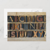 レタープレス2のアルファベットのクローズアップ ポストカード (正面/裏面)