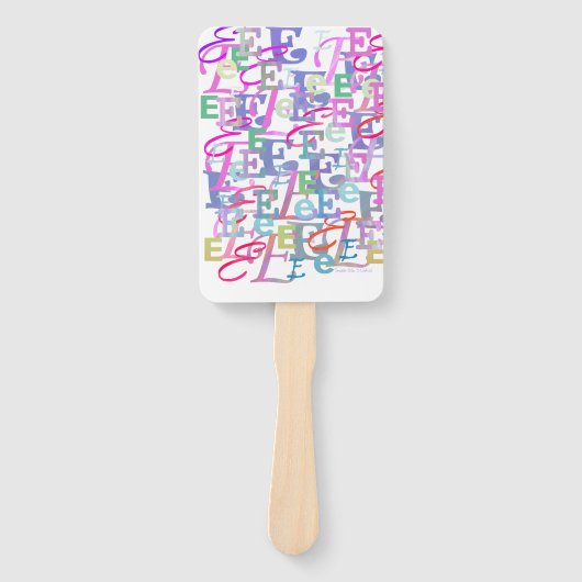 レター・コンフェッティ "E" ハンドファン (正面)