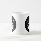 レターA – モノグラムブラック&ホワイト コーヒーマグカップ (中央)