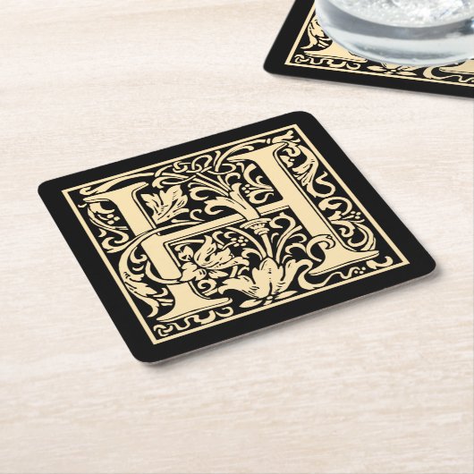 レターHヴィンテージ最初の文字セピアベージュオンブラック スクエアペーパーコースター (アングル)