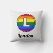 レターLイニシャル&名前ゲイプライドレインボーモノグラム クッション (裏面)