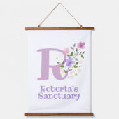 レターRと名(フローラデザイン) 吊り下げ型タペストリー (正面)