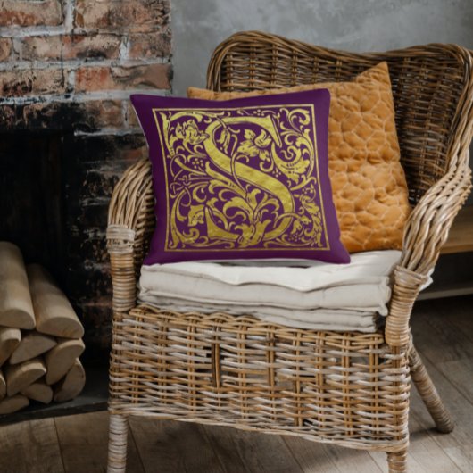 レターS最初のレターフェイク金ゴールド紫 クッション