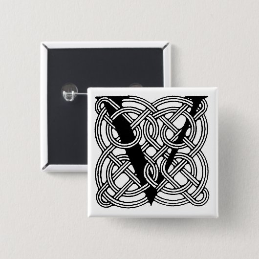 レターVヴィンテージケルト結び目模様モノグラム 缶バッジ (正面&裏面)