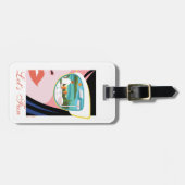 レッツおもしろい – ホワイトロータス ラゲッジタグ (正面横)