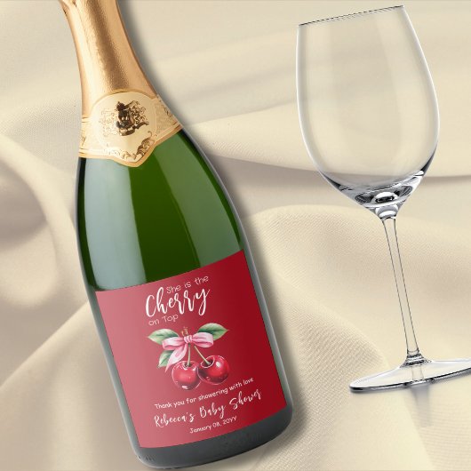 レッドさくらんぼオントップコケットピンクボウベビーシャワー スパークリングワインラベル
