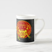 レッドアイスがアイスホッケーチケットカップを販売 ボーンチャイナマグカップ (右)