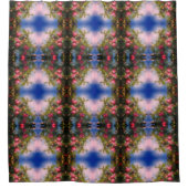 レッドアップルオンツリー抽象芸術 シャワーカーテン (正面)