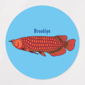 レッドアロワナの魚の漫画イラストレーション ラベル (デザイン1)