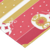 レッドイエロークリスマスツリーオーナメント テーブルクロス (アングル)