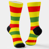 レッドイエローグリーンストライプデザイン ソックス (傾斜あり)