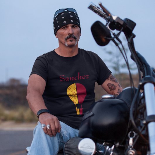 レッドイエローニューメキシコZiaホットエアバルーン Tシャツ