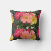 レッドイエローローズフラワーフローラヴィンテージバラ クッション (裏面)