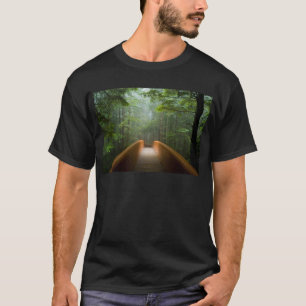 レッドウッドの森林橋 Tシャツ