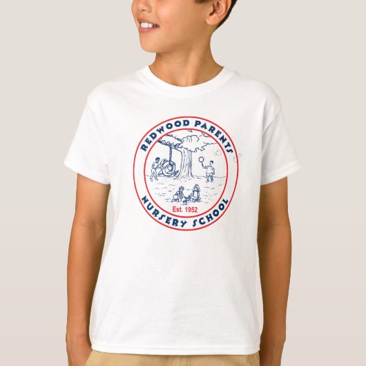 レッドウッドは保育園ライト服装を育てます Tシャツ (正面)