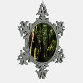 レッドウッド国立公園のレッドウッズとシダ スノーフレークピューターオーナメント (左)