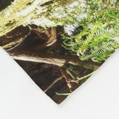 レッドウッド国立公園のレッドウッズとシダ フリースブランケット (角)